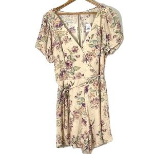 American Eagle Floral Romper NWT size L Beige Pink Softgirl Vacation Y2K Boho